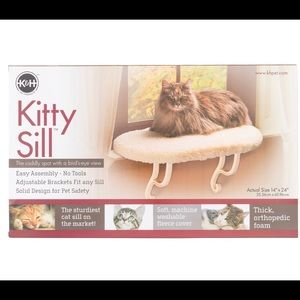 BRAND NEW Kitty Sill Perch.